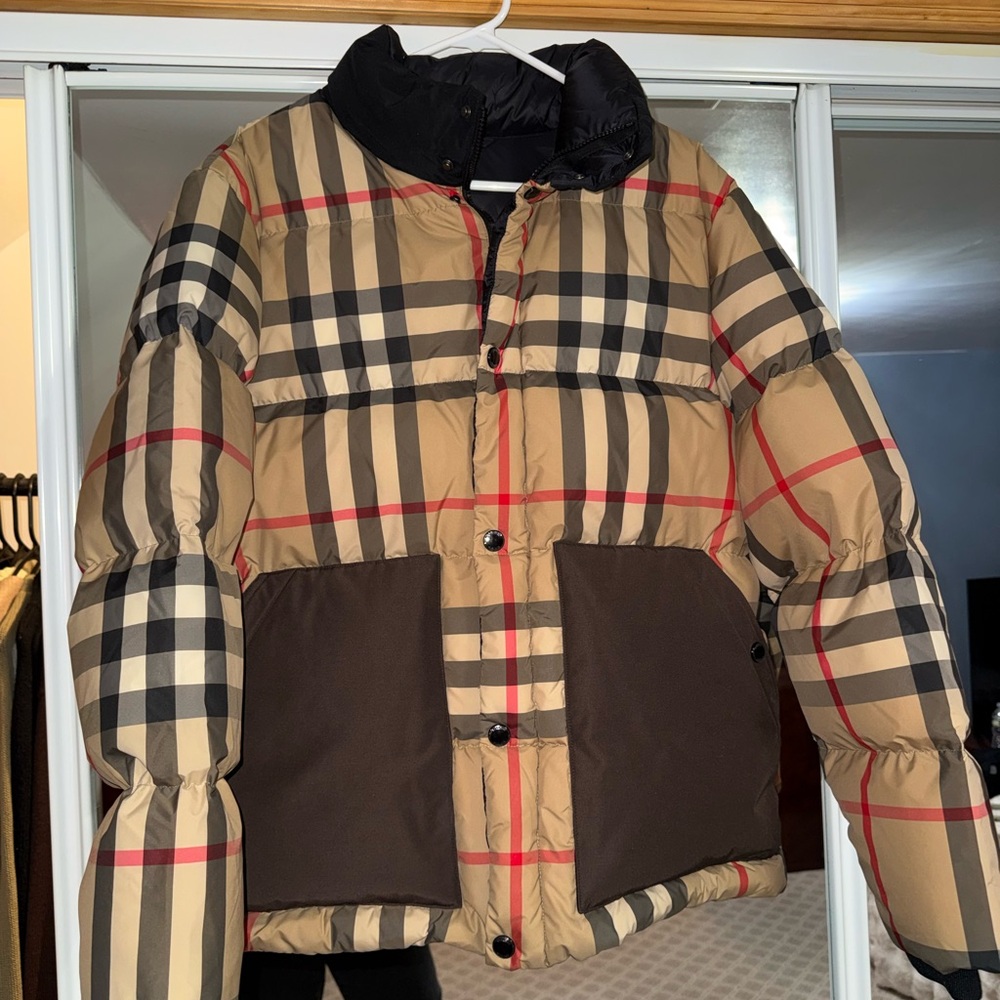 Burberry Vintage Check Puffer Jacket Men’s NWOT